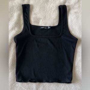 Boohoo black crop top. Size US 2